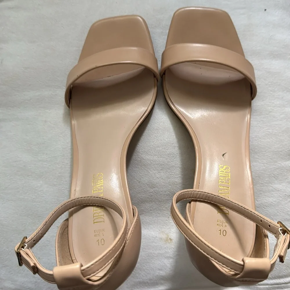 Dream‎ Pairs Nude Ankle Strap Heels Sz 10